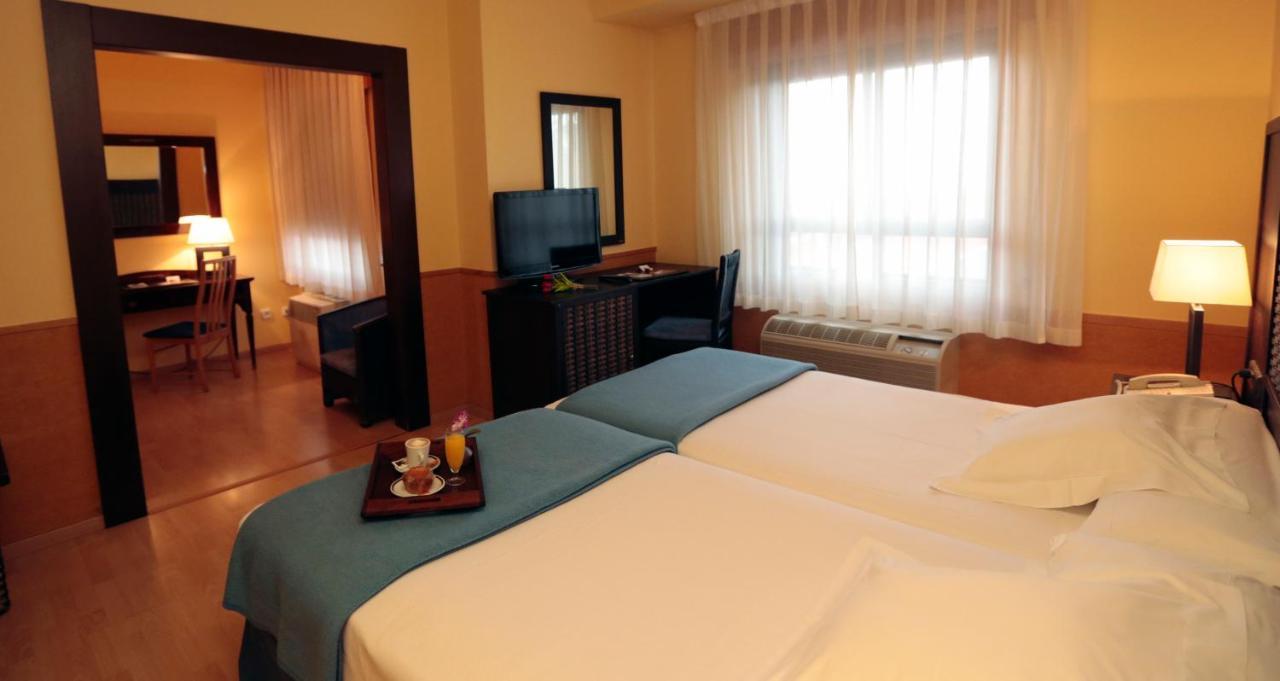 Hotel Spa Congreso Teo Exterior photo